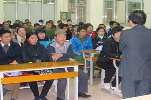Ký hợp đồng cho TTS đi thực tập ngày 16/03/2011