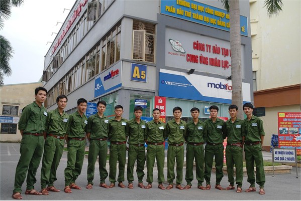Ký hợp đồng cho 22 thực tập sinh xuất cảnh sang Nhật Bản làm việc.
