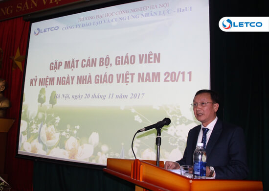 gap mat can bo giao vien chao mung ngay nha giao viet nam 20 11