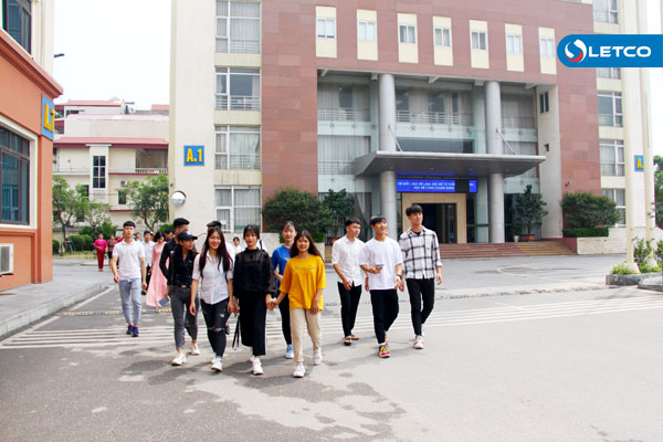 Hội thảo giới thiệu các chương trình của LETCO với học sinh trường THPT Hương Cần và THPT Trung Nghĩa, tỉnh Phú Thọ