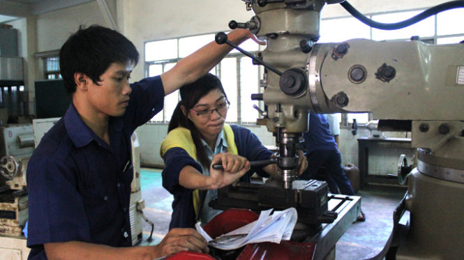 tuyen 02 nam lam tien tai hiroshima nhat ban