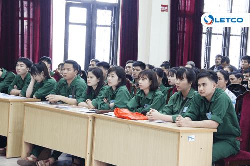 42 thuc tap sinh ky hop dong xuat canh