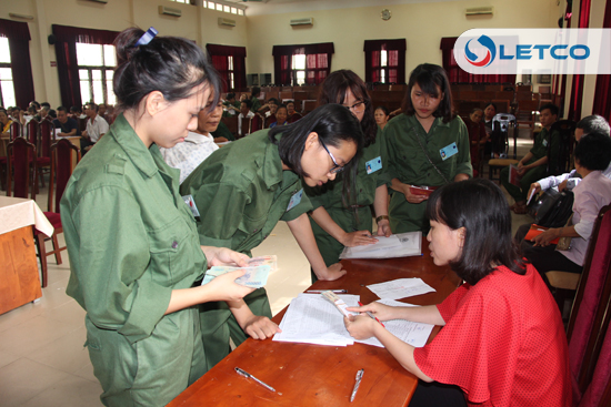 ky hop dong 28 thuc tap sinh nhat ban