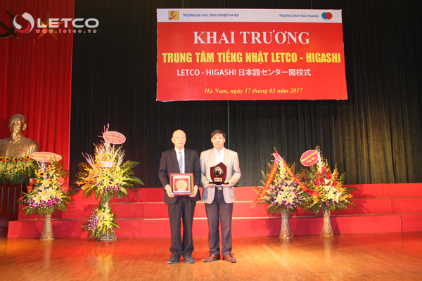 khai truong trung tam tieng nhat letco higashi tai ha nam