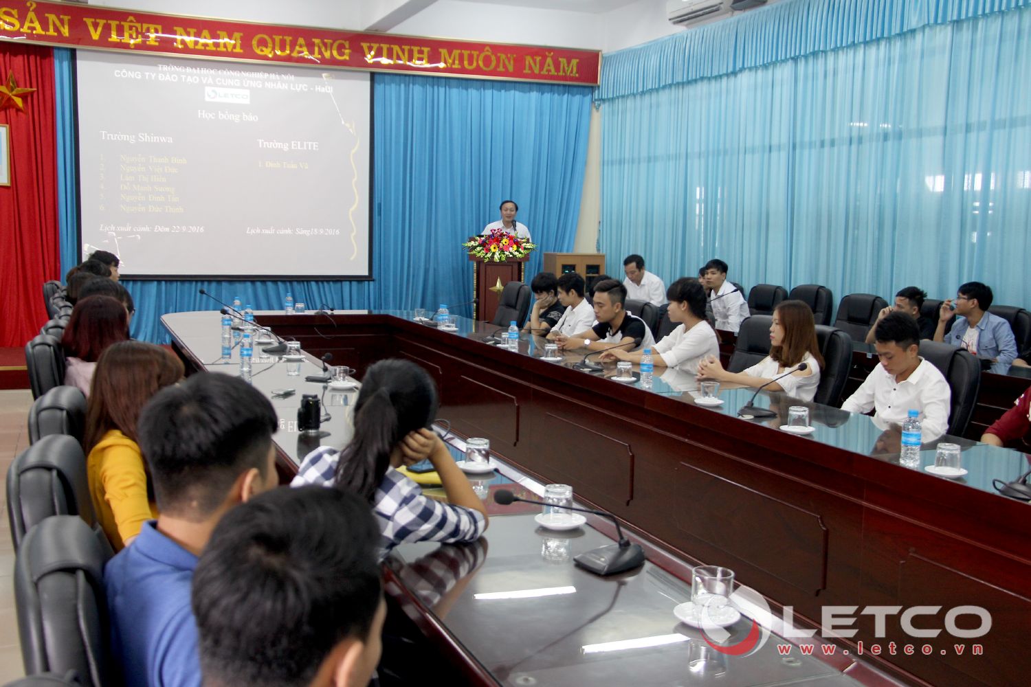 73 du hoc sinh letco nhap hoc tai nhat ban ky thang 10 2016