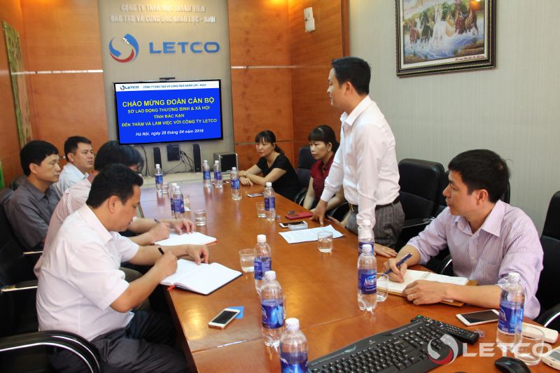doan can bo so lao dong tb xh tinh bac kan tham va lam viec voi letco