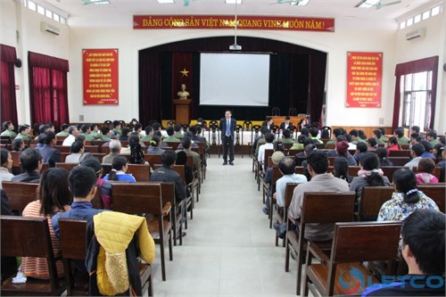 Làm thủ tục xuất cảnh cho 46 TTS