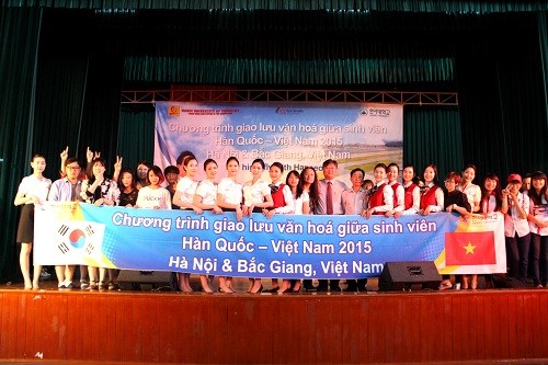 giao luu van hoa sinh vien dh hanseo han quoc va dh cong nghiep ha noi