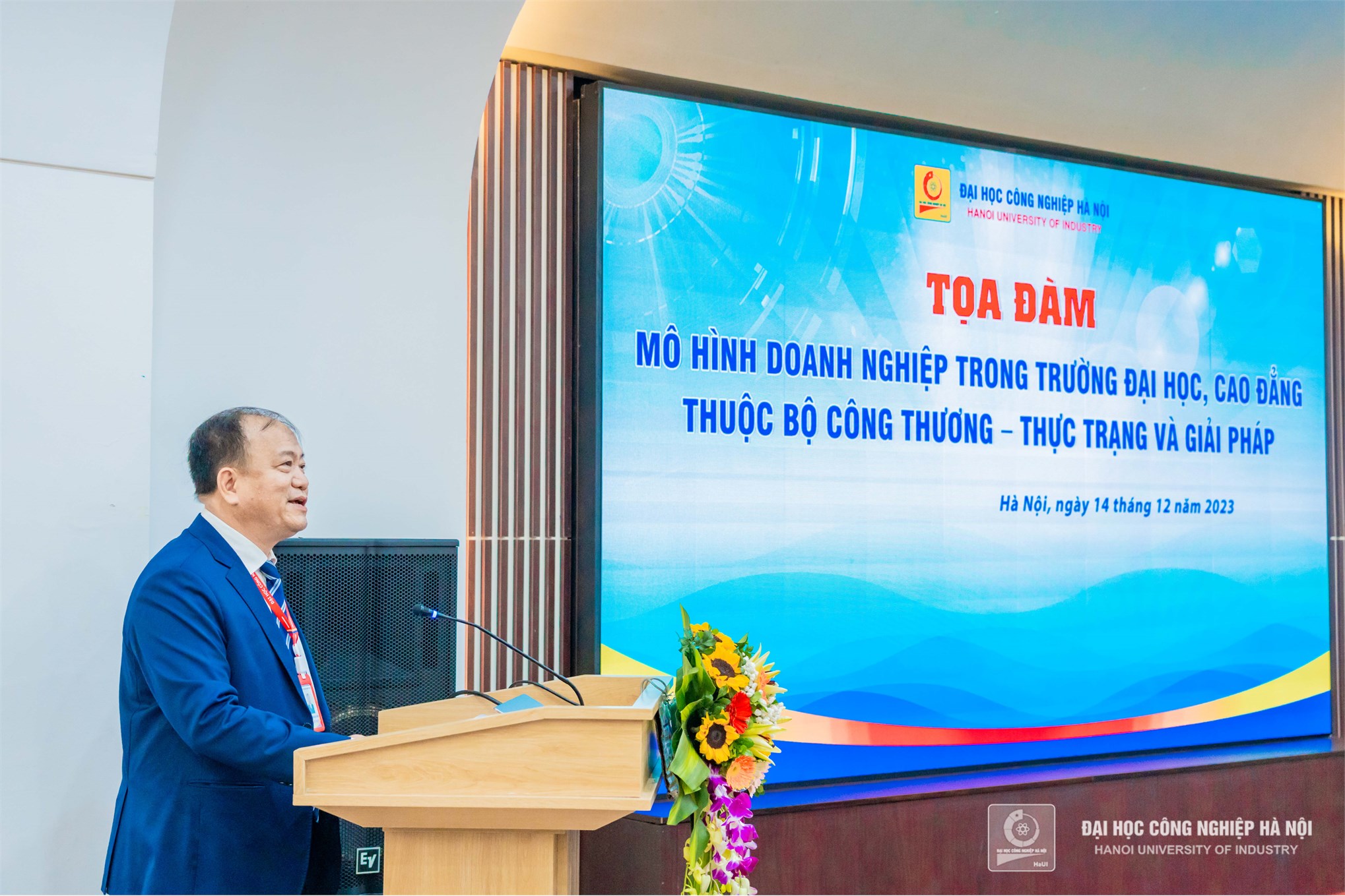 Phát triển mô hình doanh nghiệp trong trường đại học, cao đẳng thuộc Bộ Công Thương
