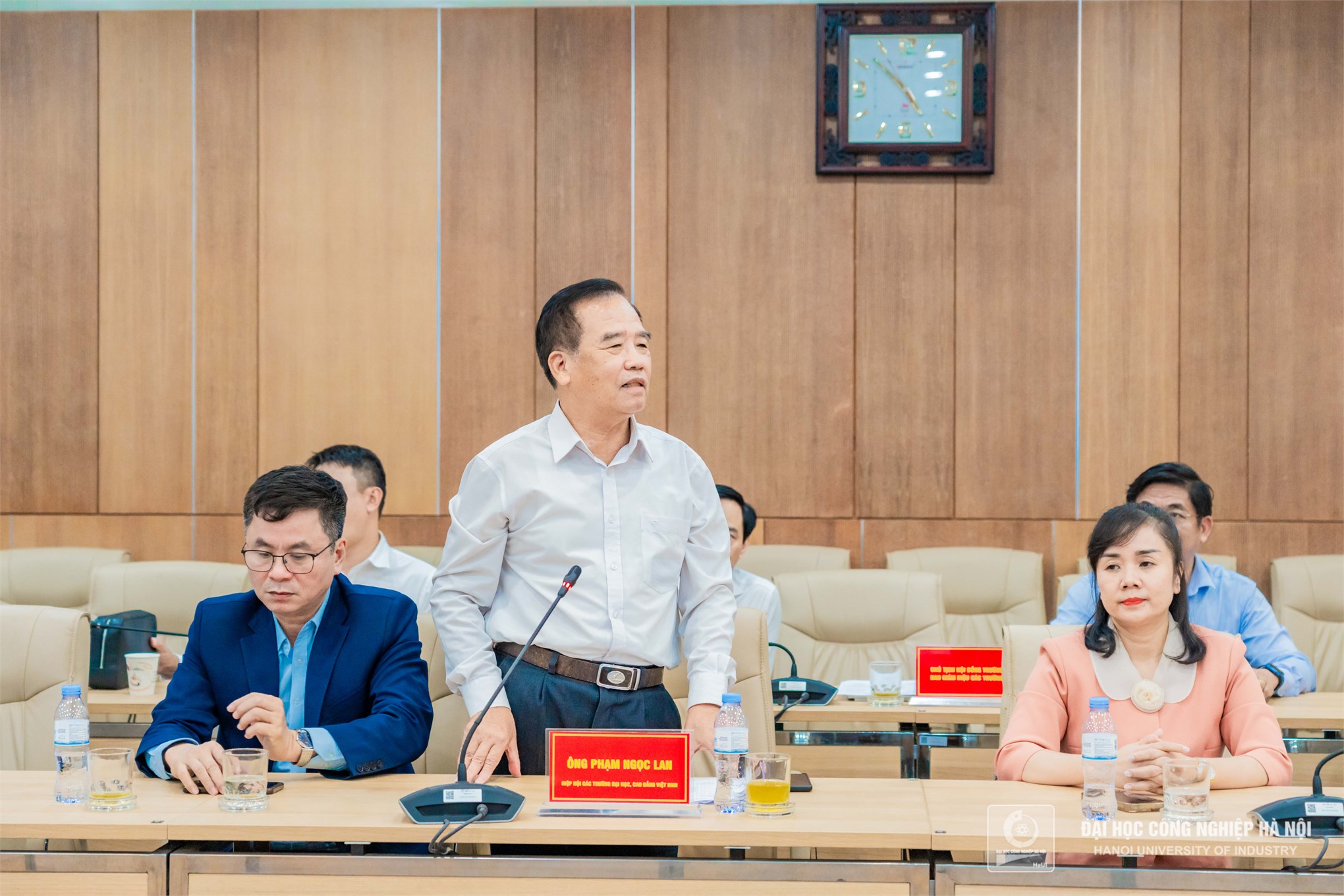Phát triển mô hình doanh nghiệp trong trường đại học, cao đẳng thuộc Bộ Công Thương
