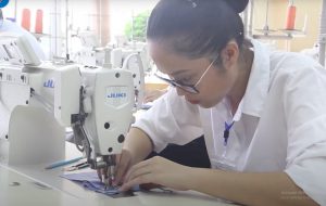 Thi kỹ năng: May theo yêu cầu